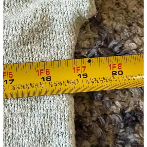 Forever 21 Mint Green Sweater Knit Cap Sleeve Top - Size S - Picture 3 of 5
